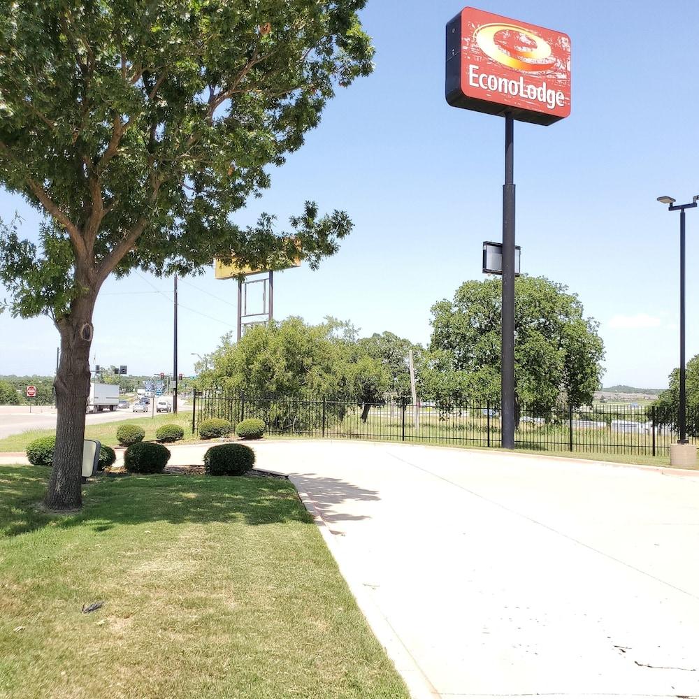 Econo Lodge Вітерфорд Екстер'єр фото